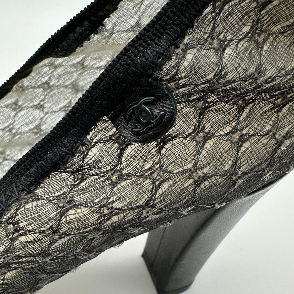 CHANEL Black Lace & Leather Elastic Heel Pumps Cap Toe IT 38.5 - Picture 5 of 13